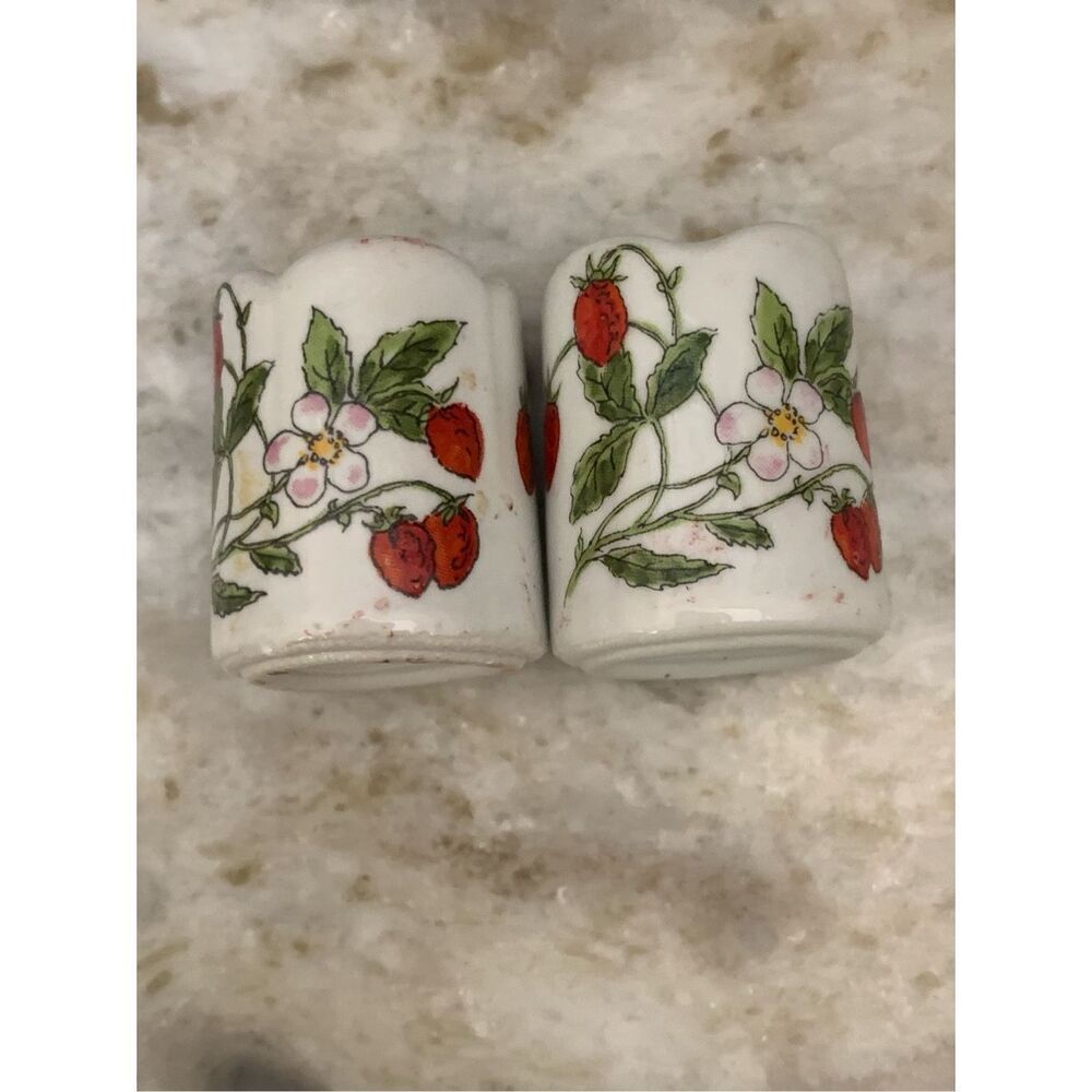 Mini Candle Holders with Red Candles #strawberries